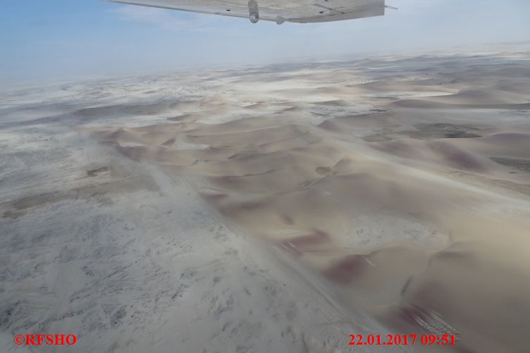 Flug zum Sossusvlei