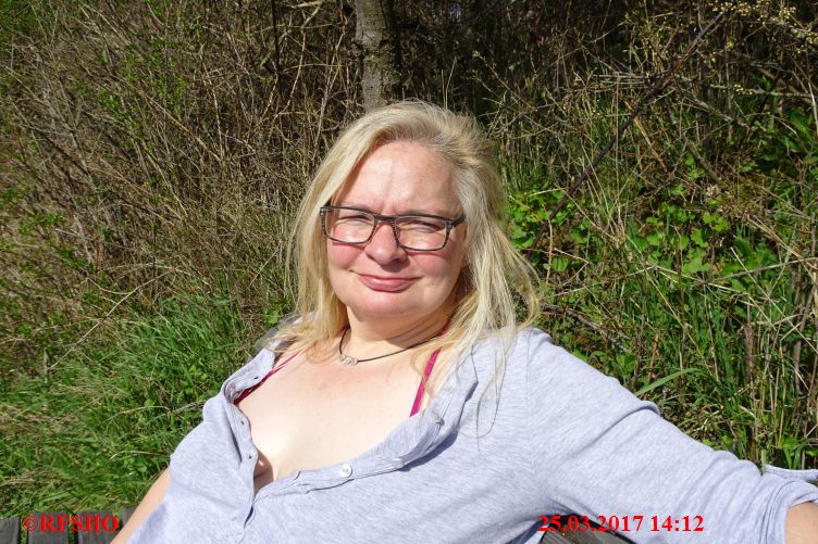 die Frühlingssonne genießen