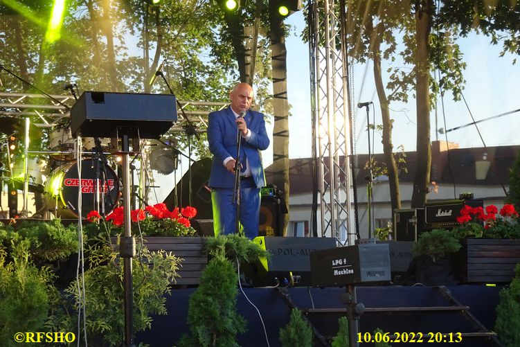 Festliche Gala mit Starauftritten